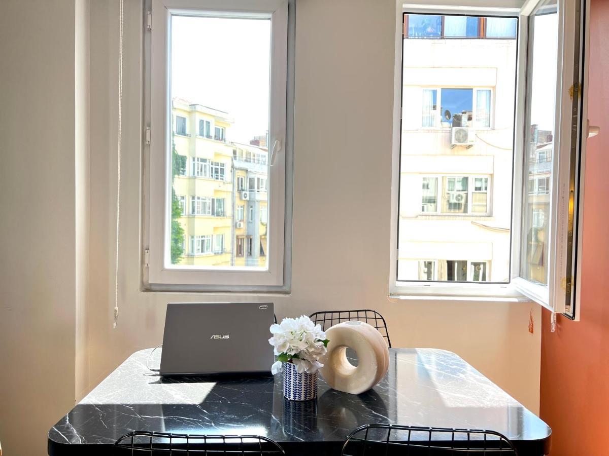 Wonder Homes- Cozy Flat, 2Br, Terrace, Cihangir, Frz3 Стамбул Экстерьер фото