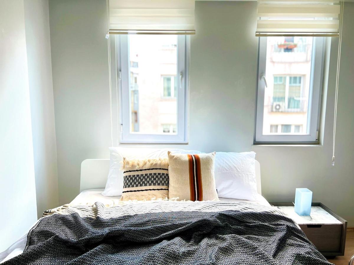 Wonder Homes- Cozy Flat, 2Br, Terrace, Cihangir, Frz3 Стамбул Экстерьер фото